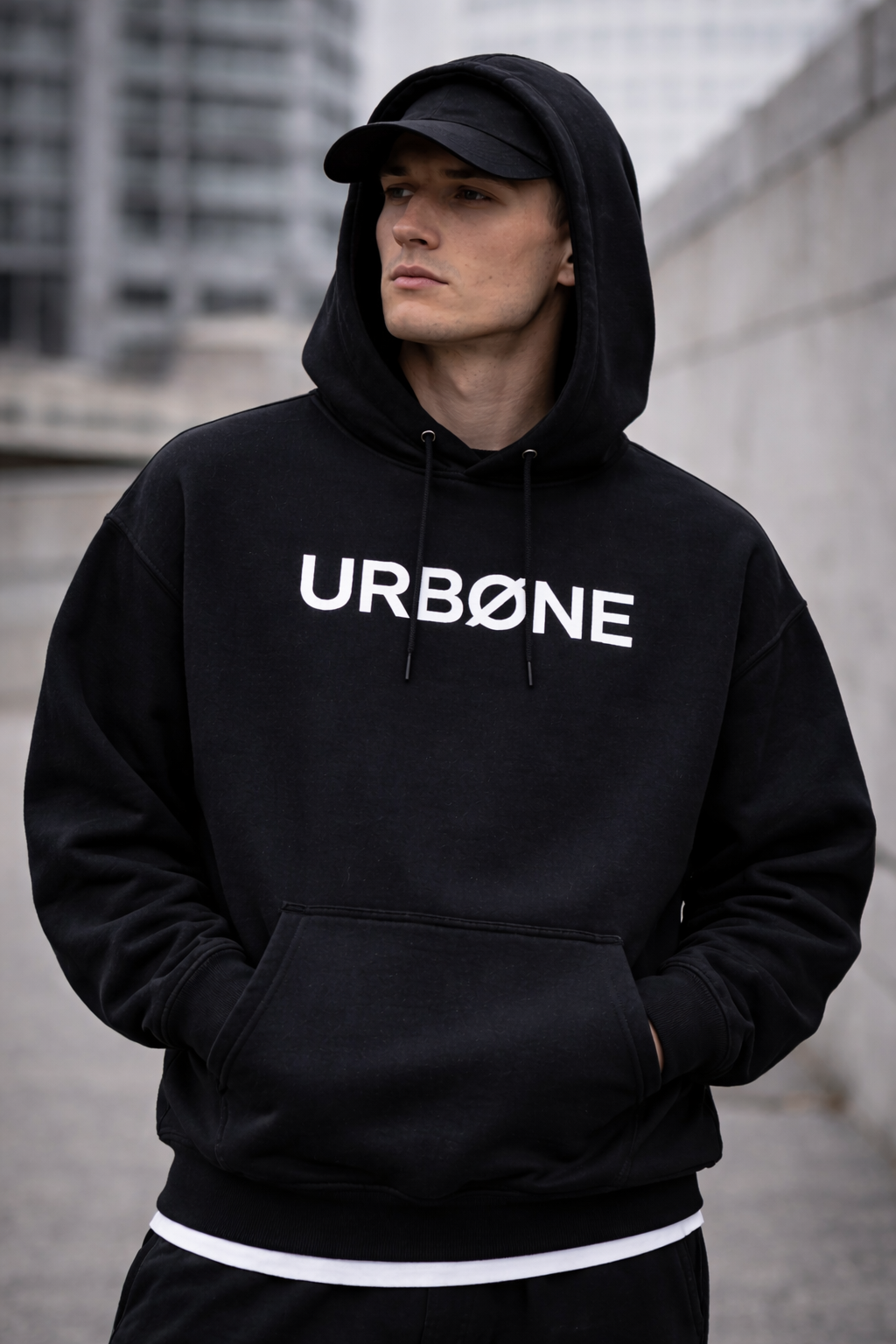 URBØNE Essential Hoodie