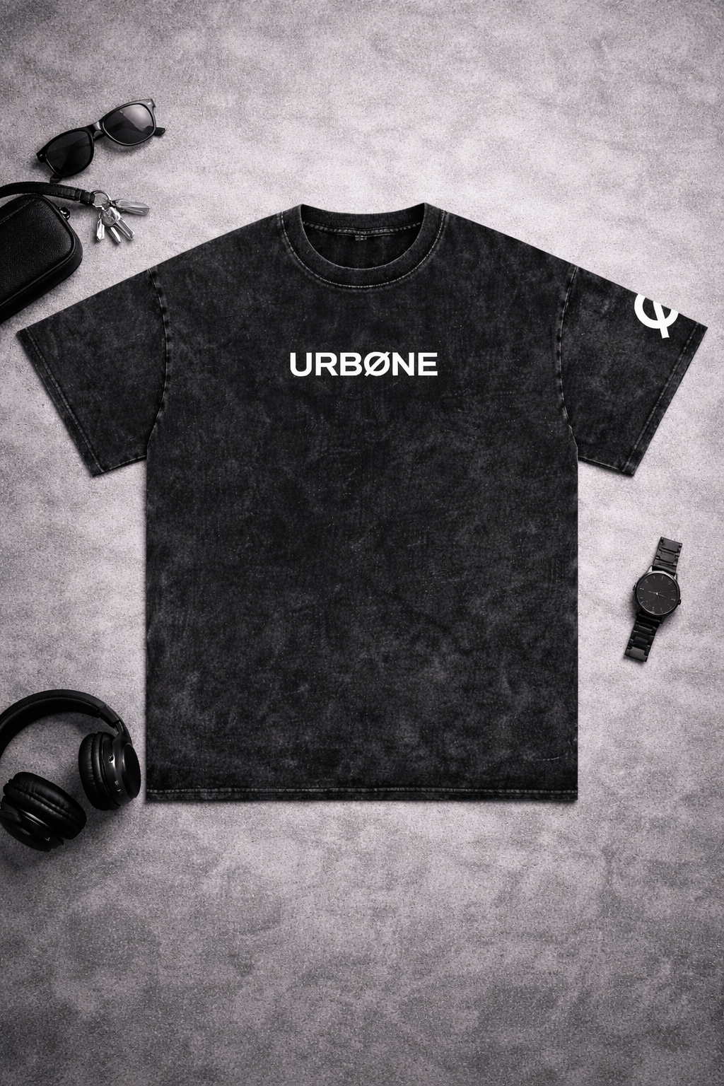 URBØNE Snow Wash Signature Tee